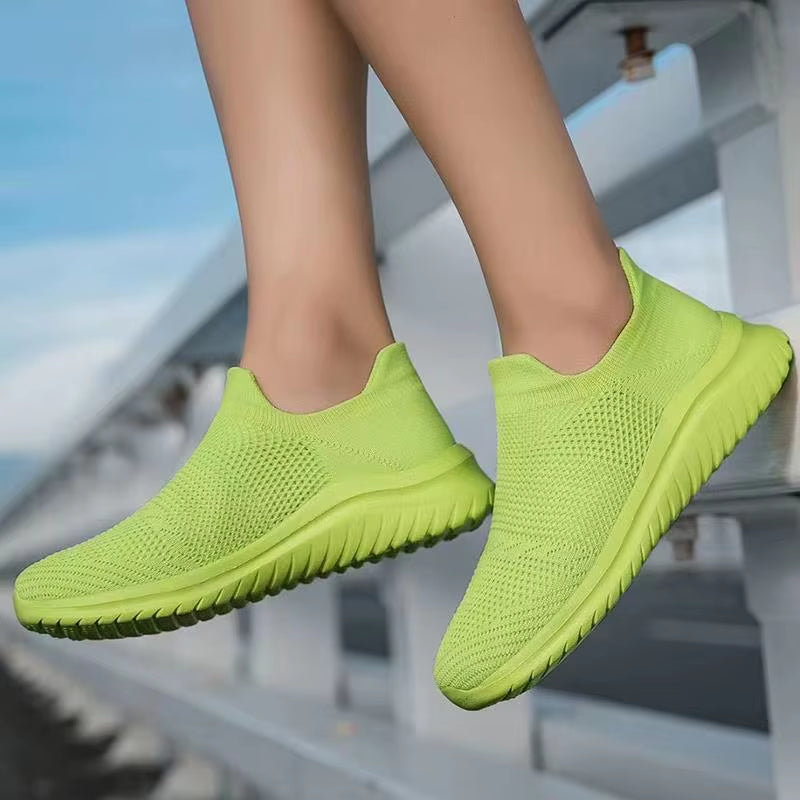 Womens Flat Slip on sneaker