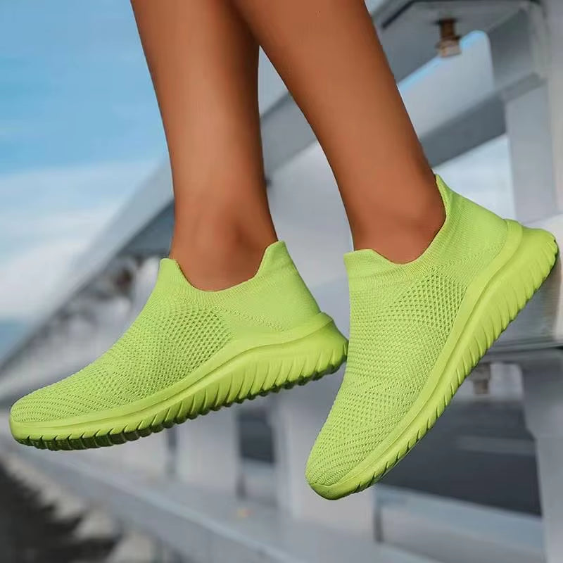 Womens Flat Slip on sneaker