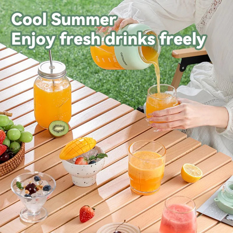 Portable Fruit Juicer Cup 